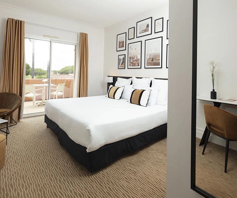 Habitaciones Vista Golf de 25 m², para 1 o 2 personas, en el Palmyra Golf, hotel de 4 estrellas en Cap d’Agde.