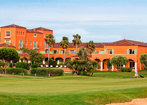 Le Palmyra Golf, 4-Sterne-Hotel in Cap d’Agde, mit Blick auf den internationalen Golfplatz